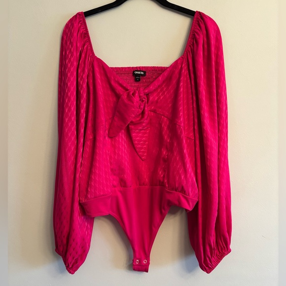 Express Tops - Express Long Sleeve Houndstooth Bodysuit